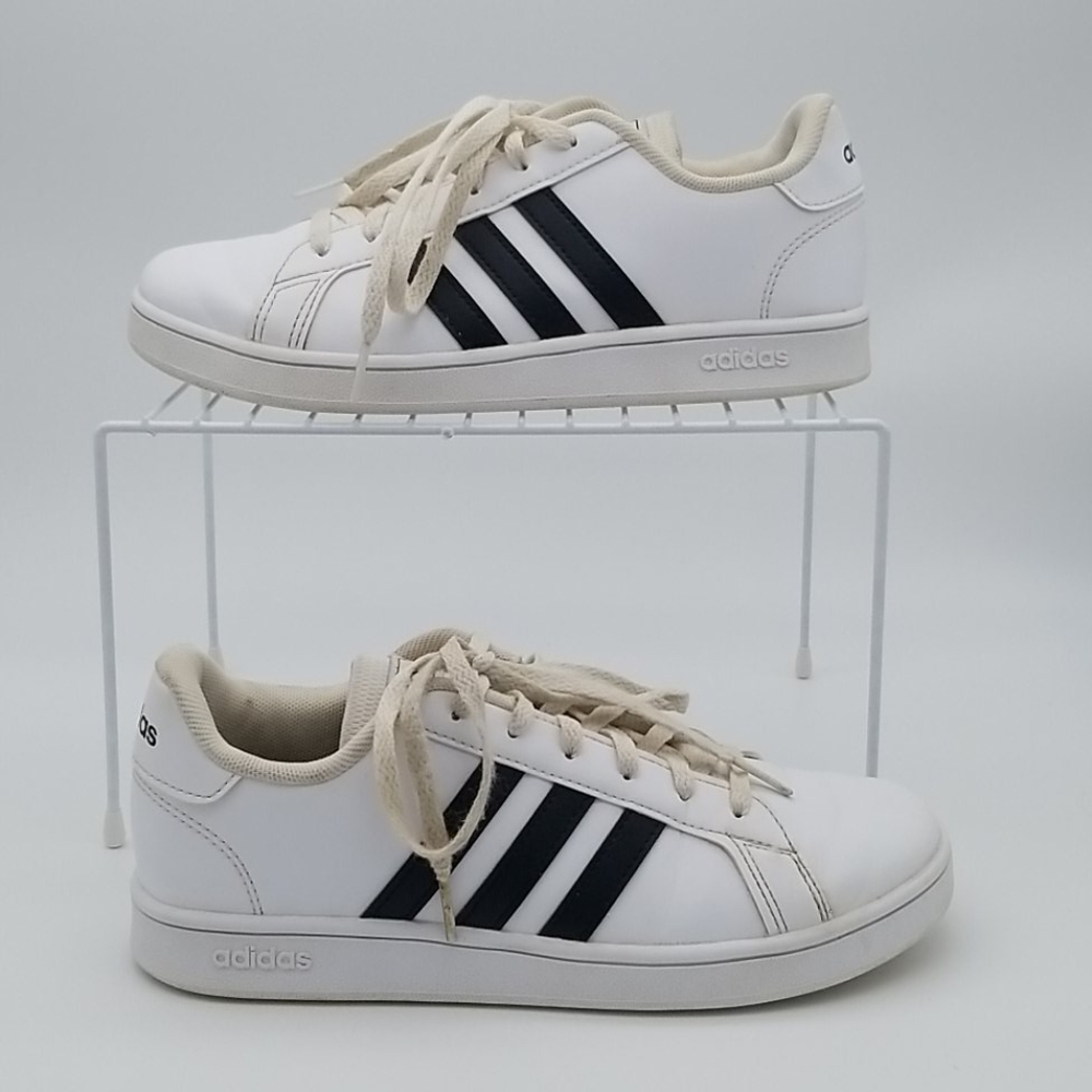 Adidas Grand Court Sneakers Kids Size 4.5